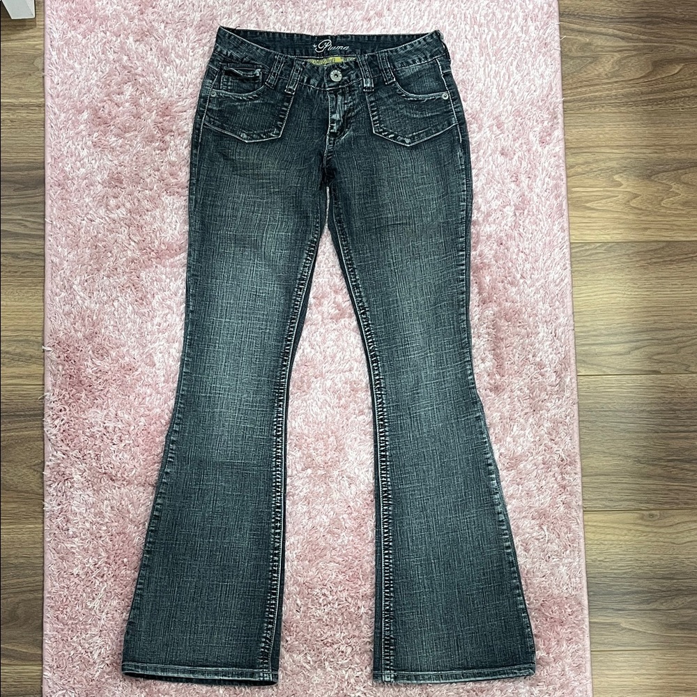 Women's Flared Jeans